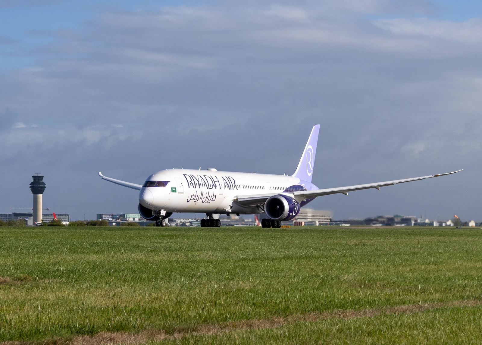 Riyadh Air expands UK network with Manchester route
