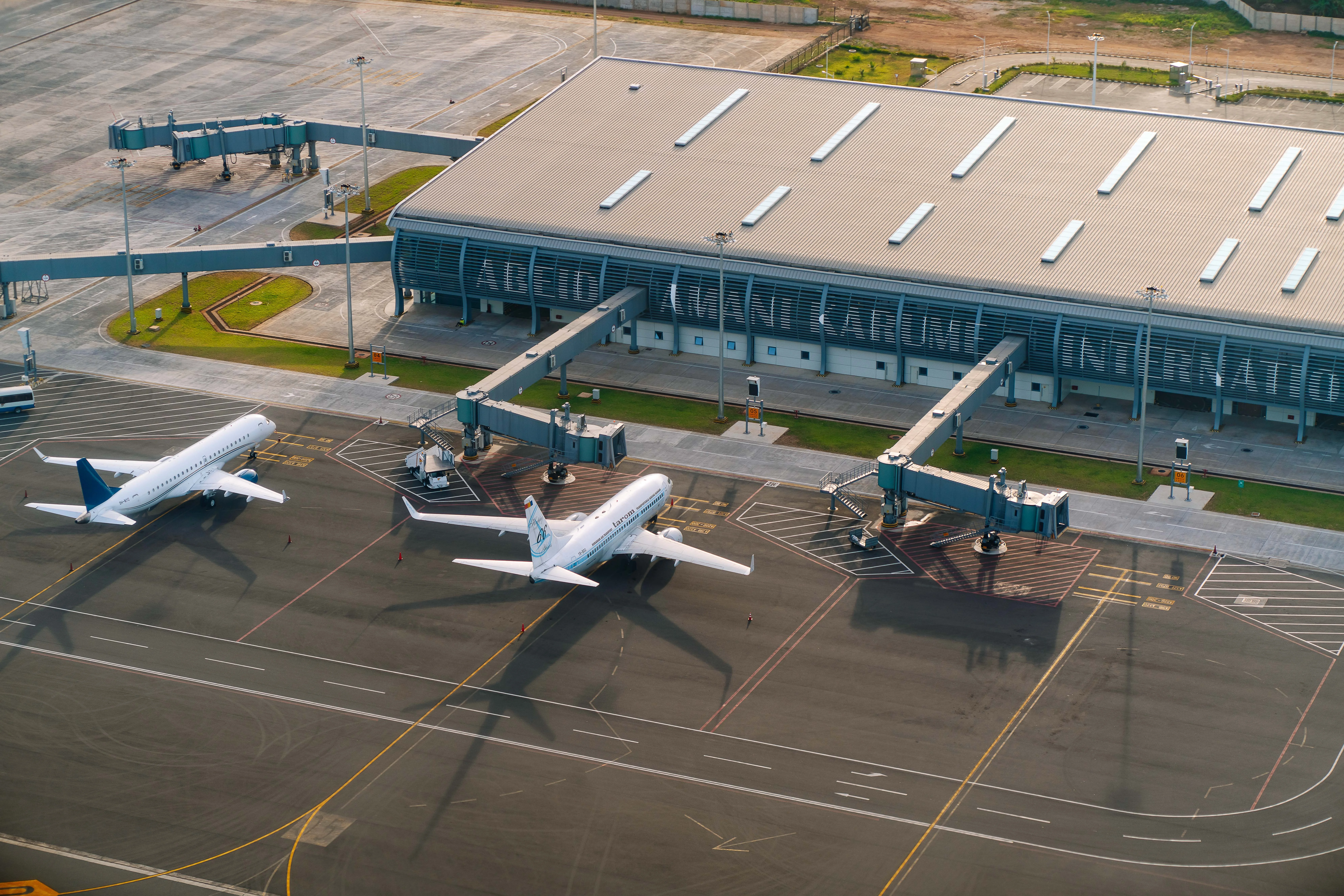 Aviation, Aircraft, Airport, Terminal