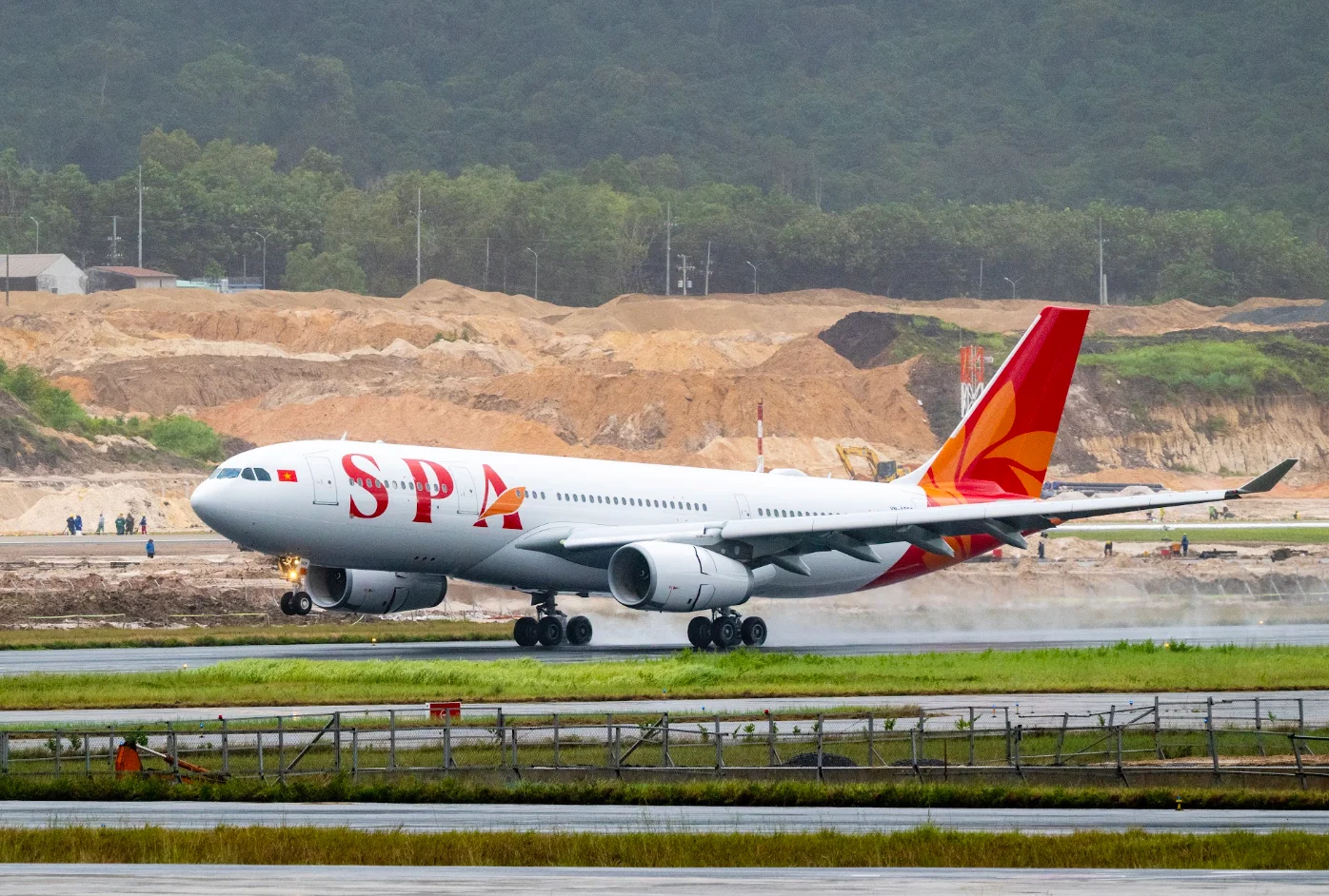 Sun PhuQuoc Airways takes delivery of first A330