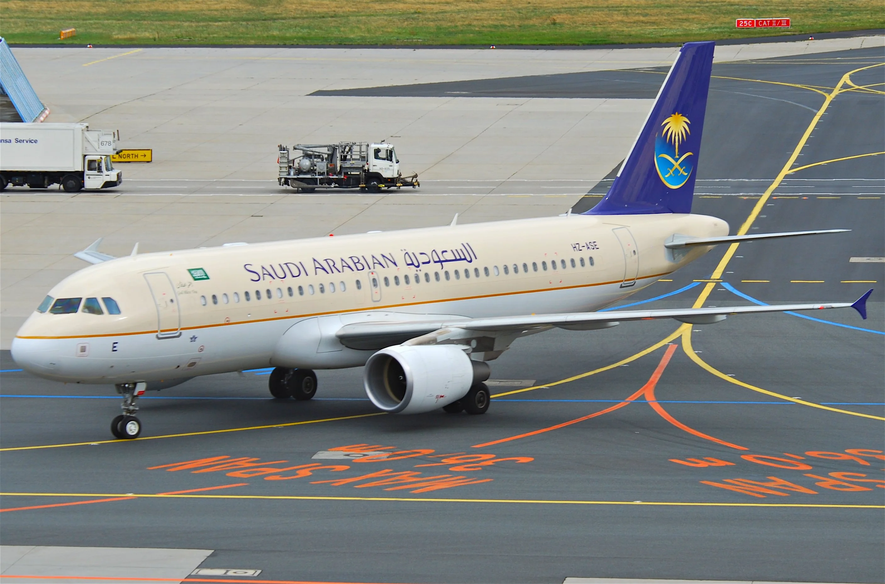 Aviation, Aircraft, Saudia, Airbus, A320