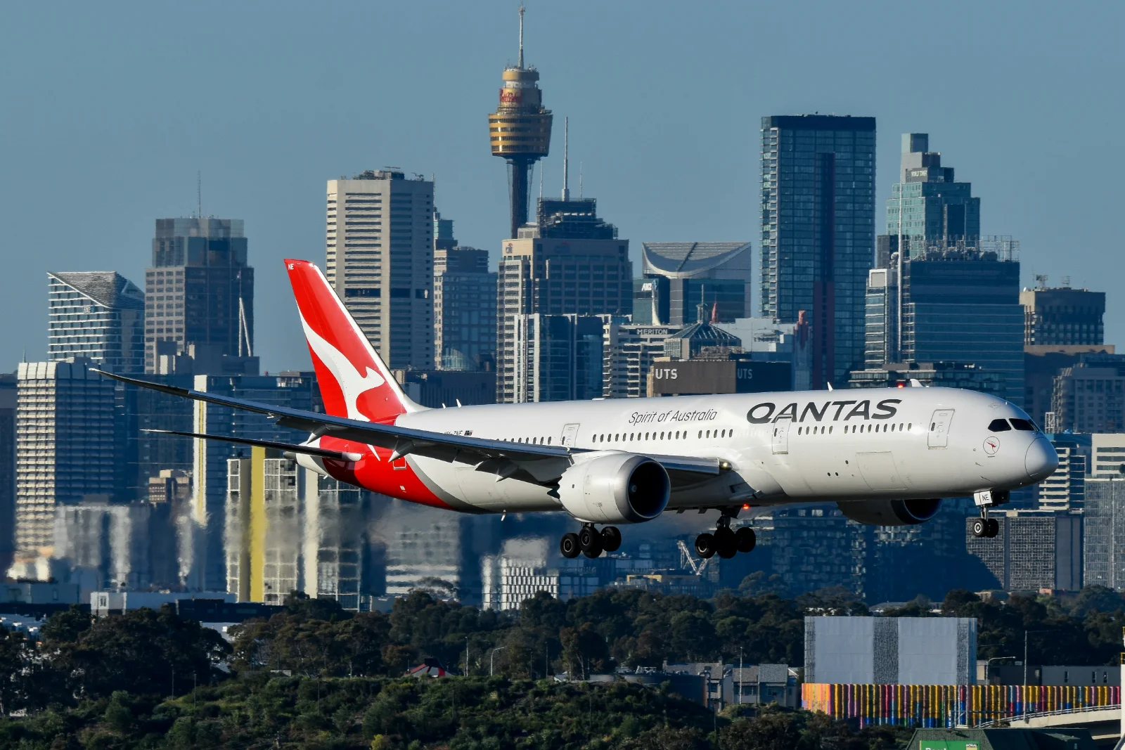 Sydney Airport may close control tower overnight